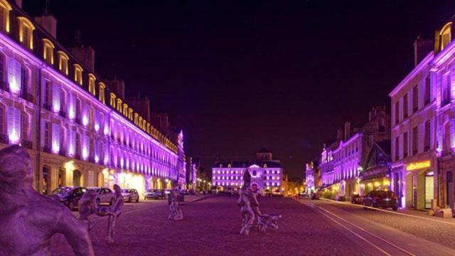 Le Saint Pierre, Atypique Au Coeur Du Centre Ville Lejlighed Caen Eksteriør billede